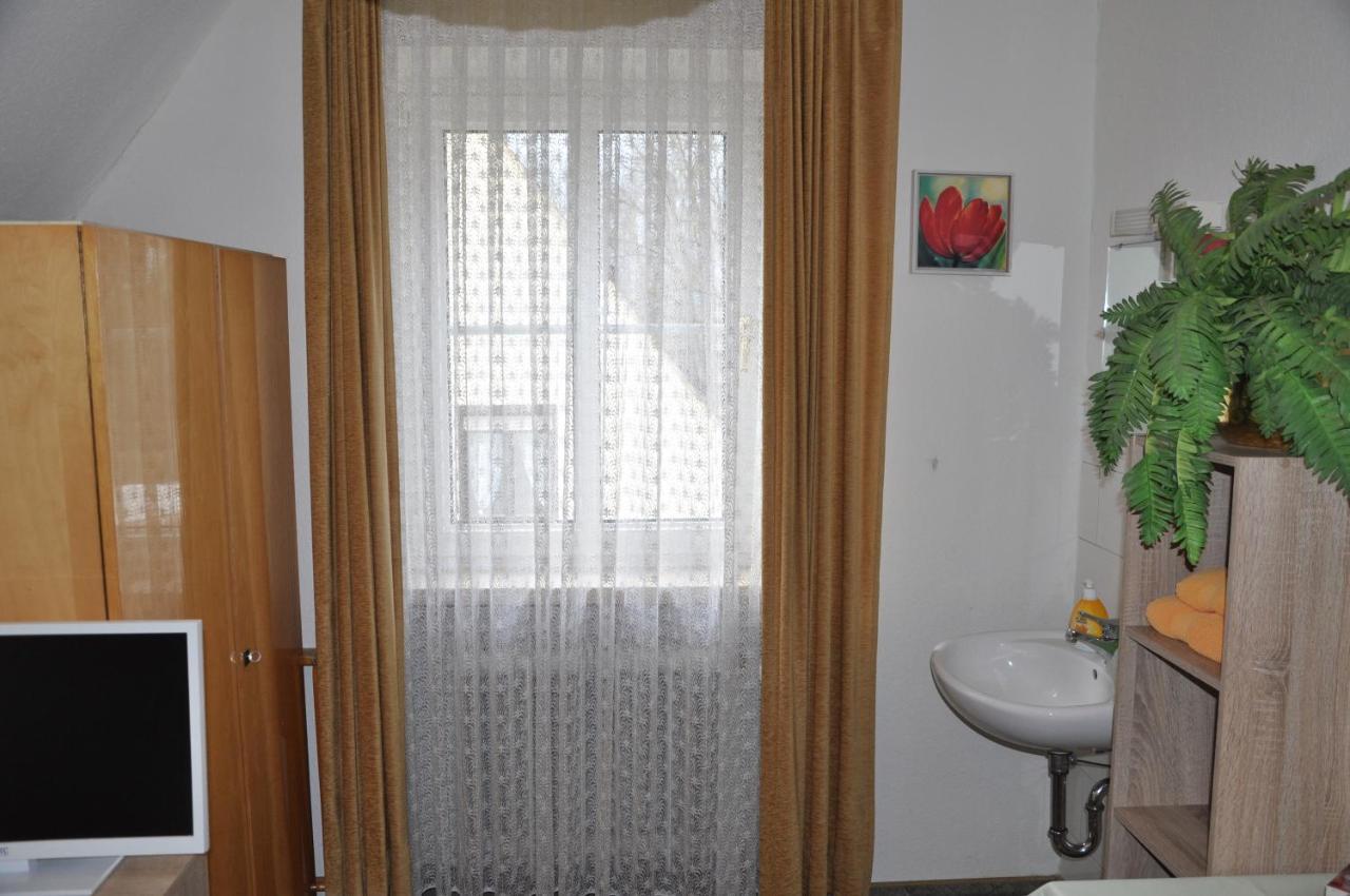 Pension Haus Gertrud Donauwörth エクステリア 写真