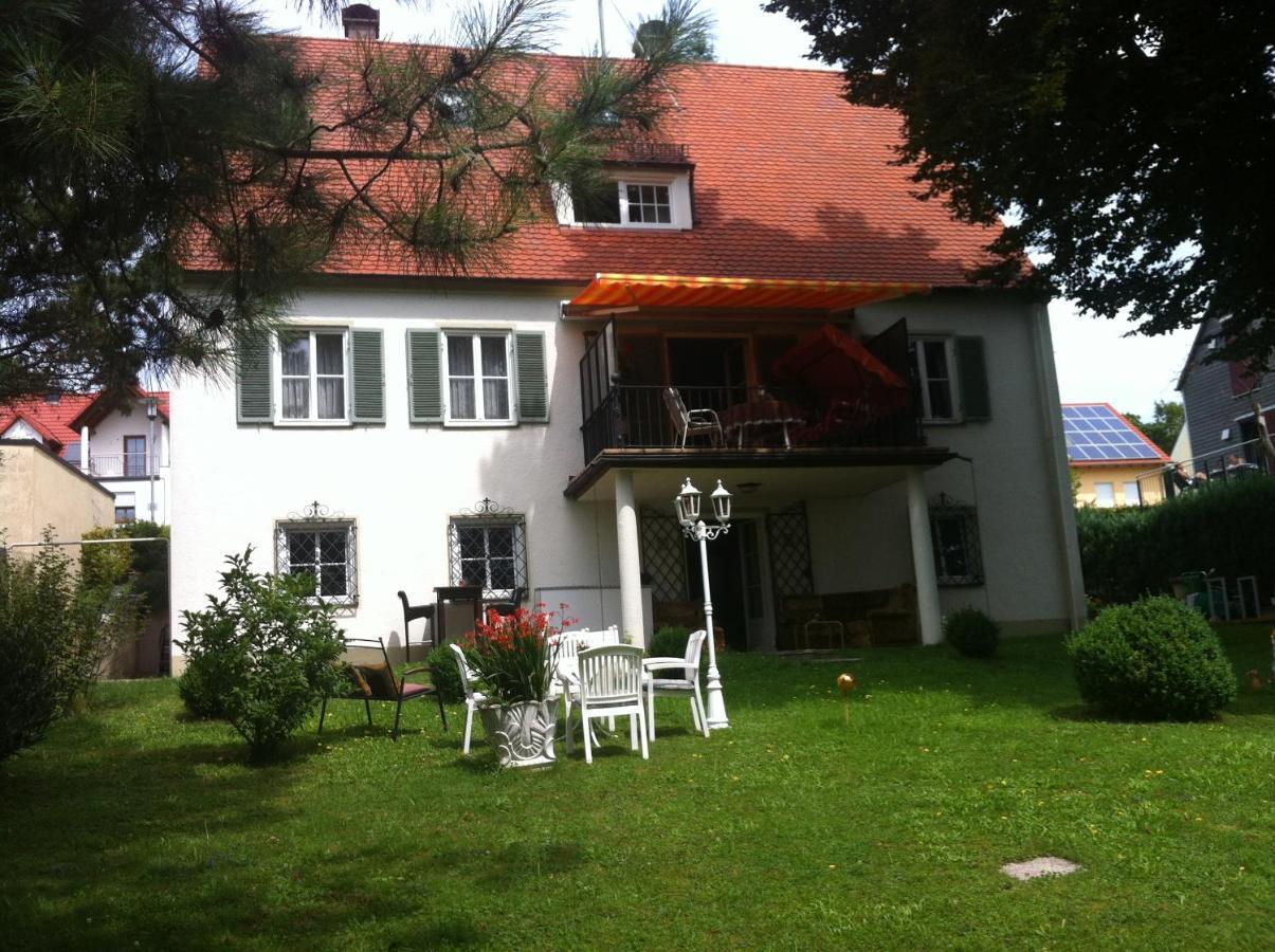 Pension Haus Gertrud Donauwörth エクステリア 写真